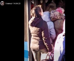 После изменений  графика автобус №23 в Новокузнецке переполнен