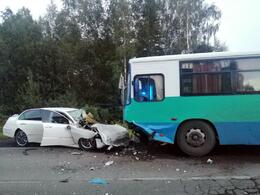 Два человека погибли в ДТП с автобусом в Кузбассе